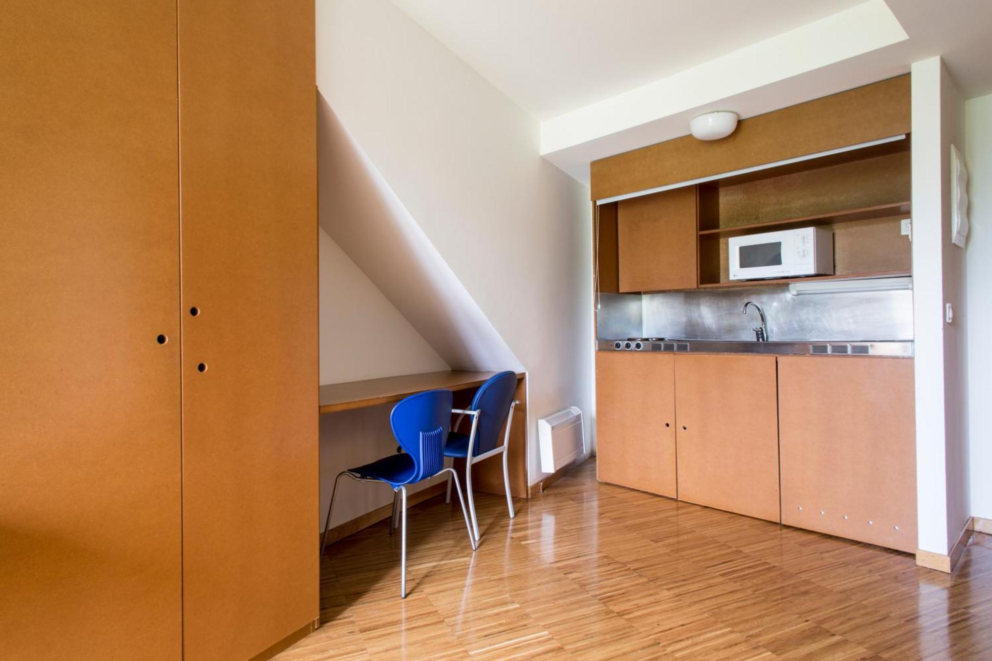 Residencia Universitaria Resa O Castro Vigo Kültér fotó