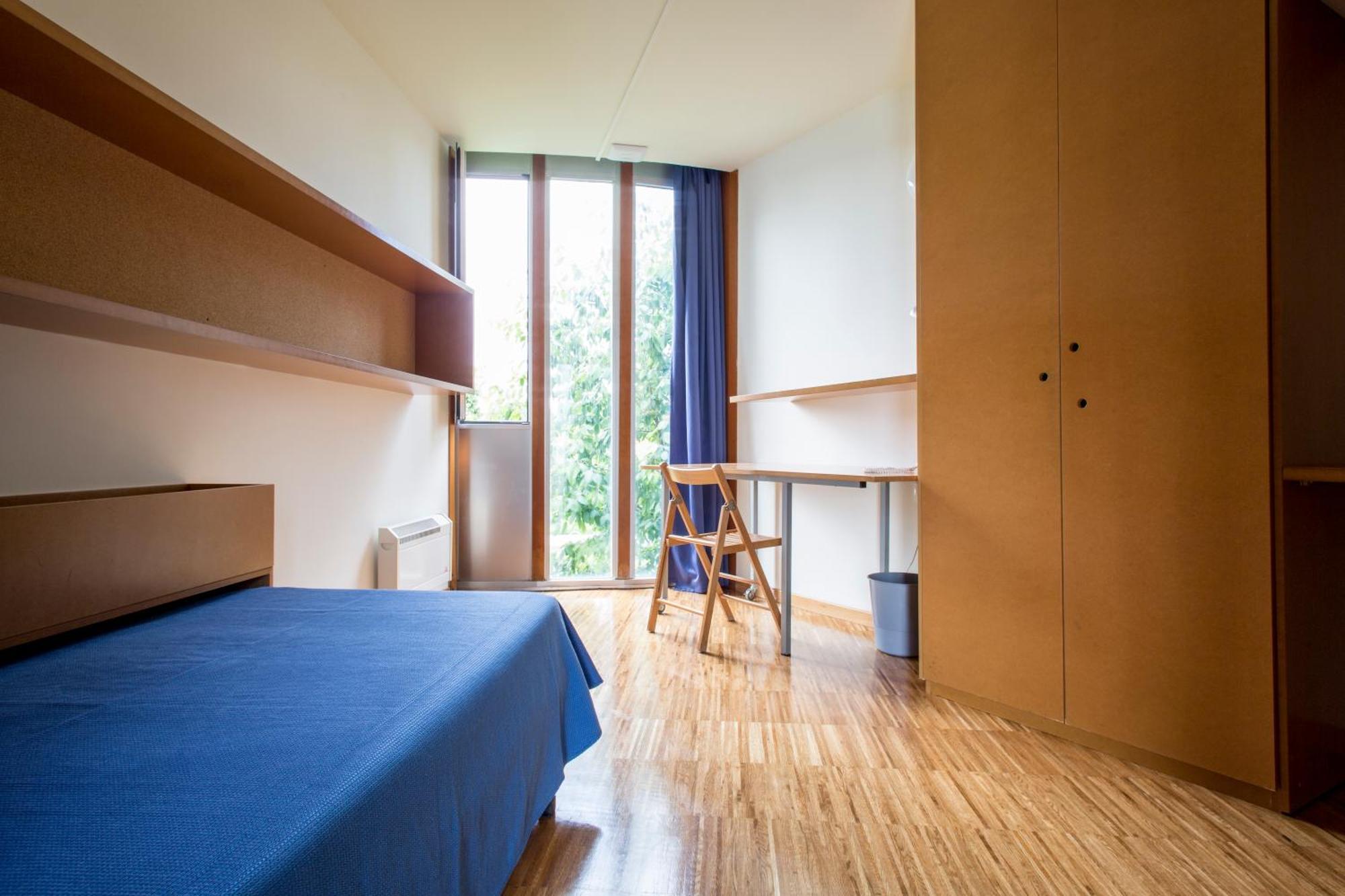 Residencia Universitaria Resa O Castro Vigo Kültér fotó