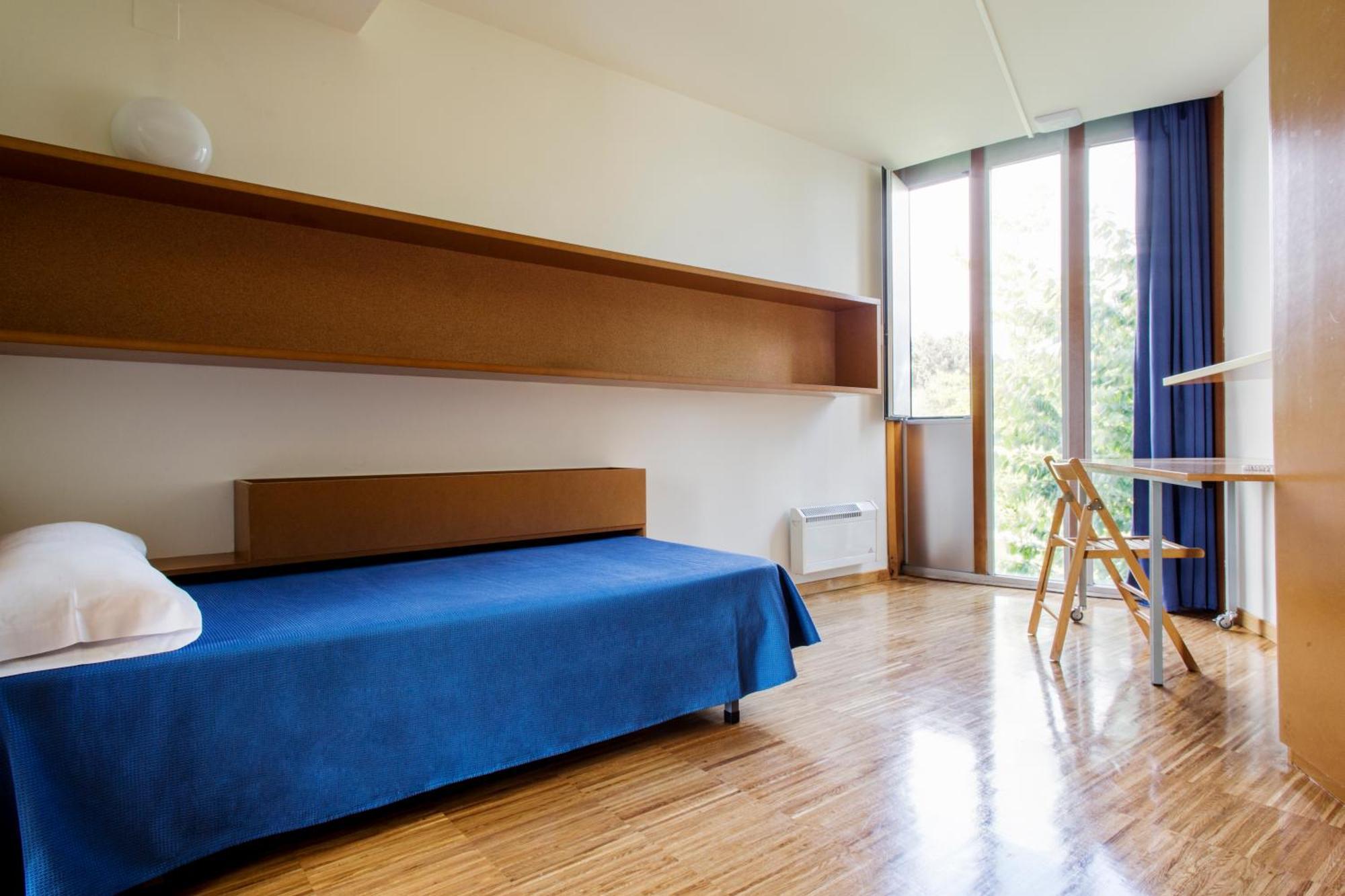 Residencia Universitaria Resa O Castro Vigo Kültér fotó