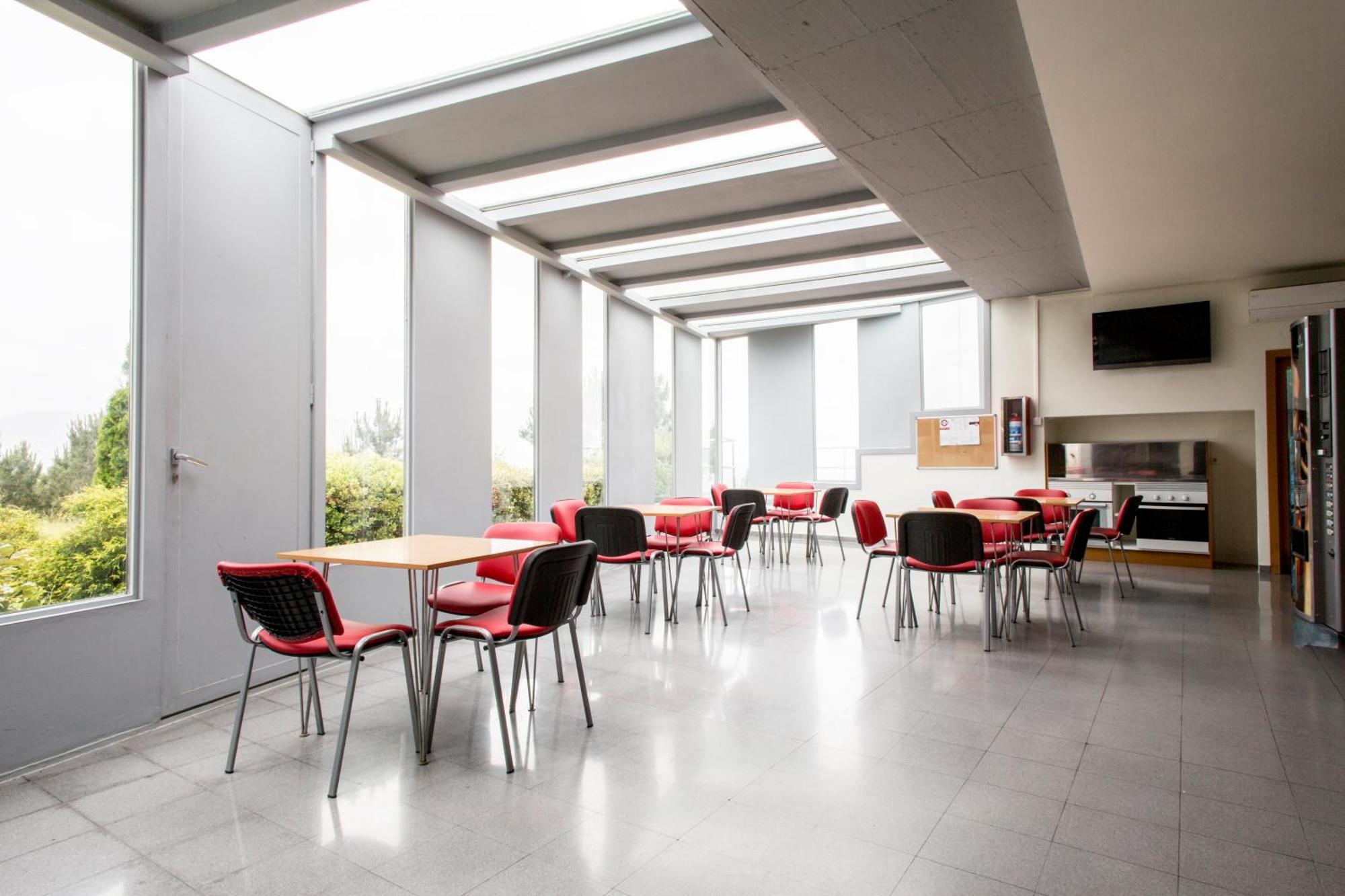 Residencia Universitaria Resa O Castro Vigo Kültér fotó